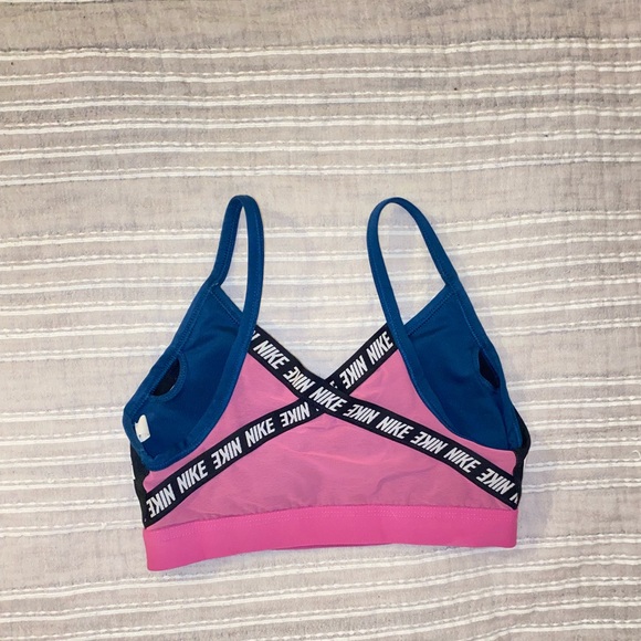 Nike Sports Bra - Picture 2 of 4